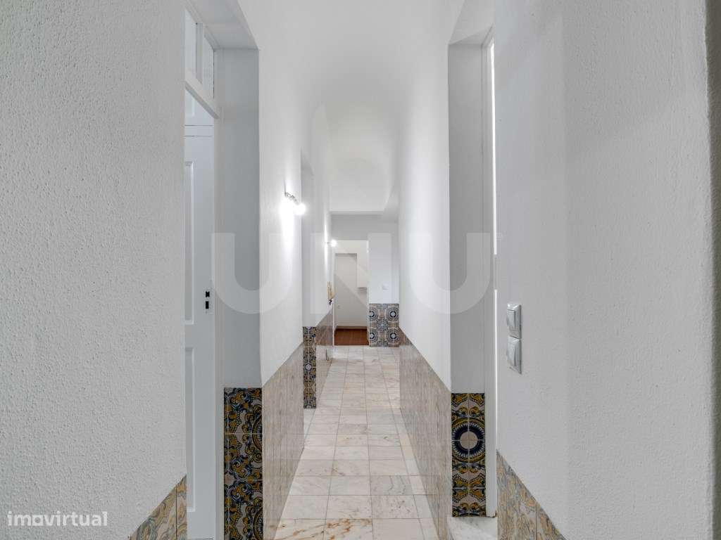 Moradia T2 Centro Histórico de Évora, com terraço-15
