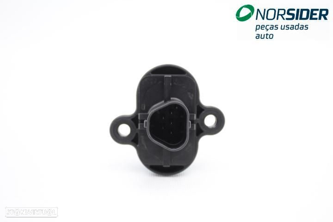 Medidor / sensor de massa de ar Opel Astra J 5P|09-12 - 4