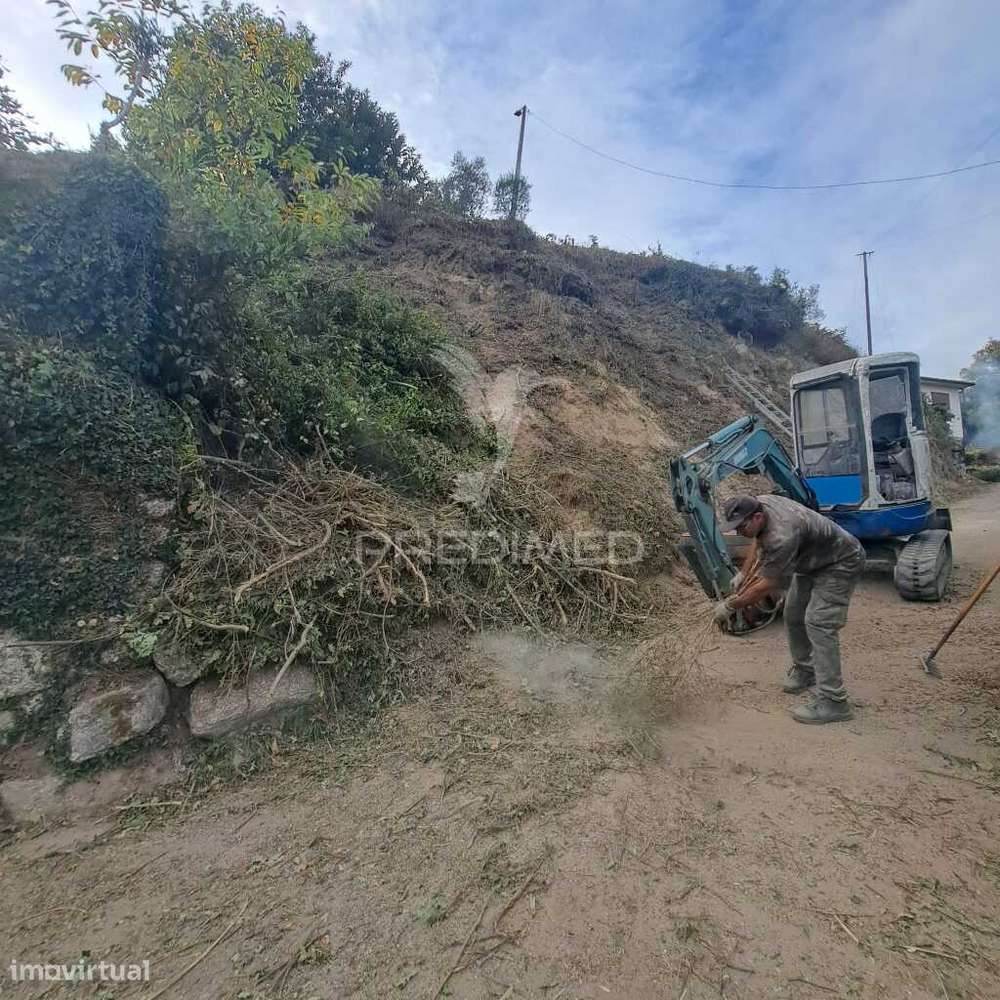 Terreno c/projeto aprovado de vivenda c/pisicina - Grande imagem: 4/9