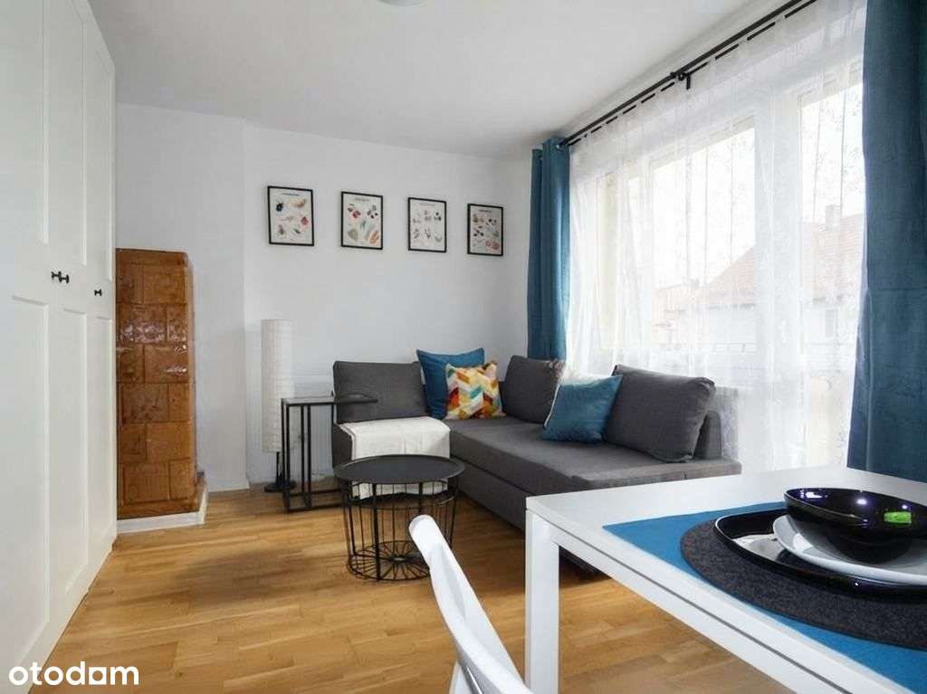 Kawalerka, balkon - Al. Legionów 22, obok p.Kachla