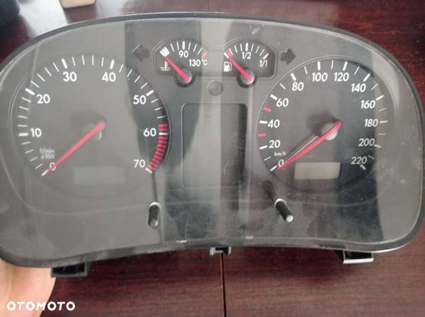 Licznik VW Golf IV 1.6 16V 1035100002 - 1