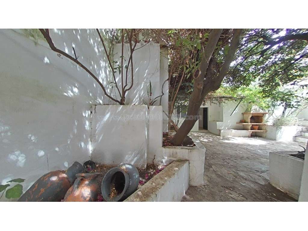 Charmosa Casa Histórica no Coração de Elvas-3