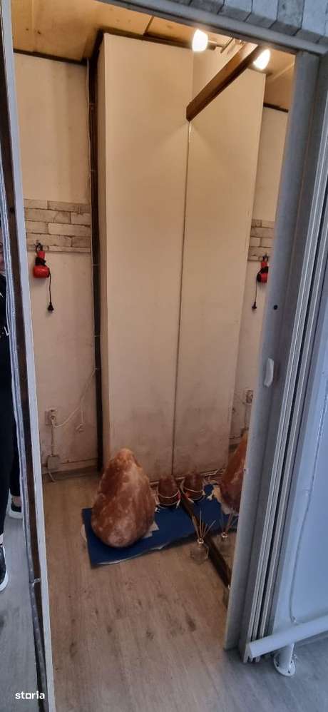 Spatiu comercial zona podul Jelnei - Imagine principală: 5/6