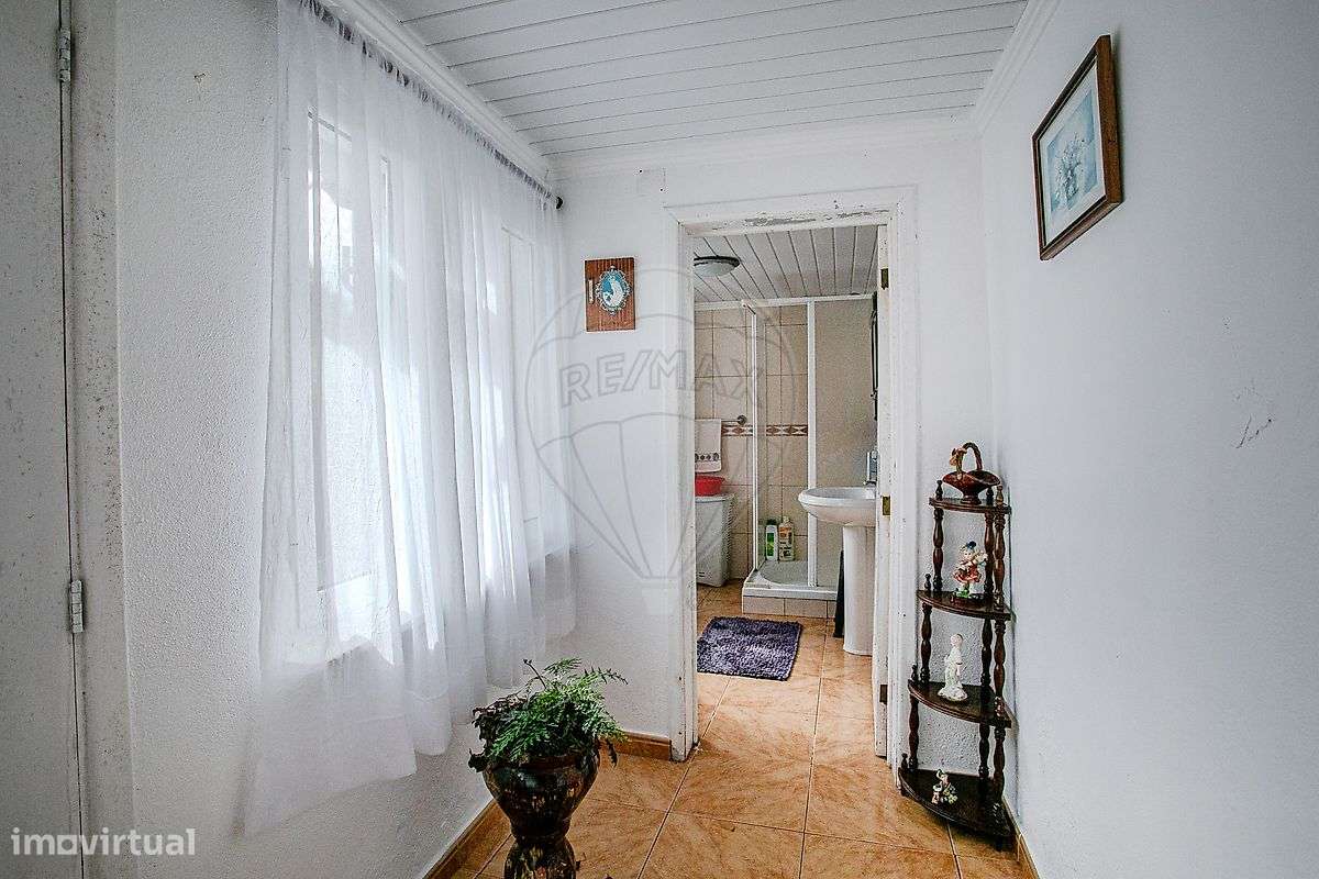 Moradia T2 para venda-22