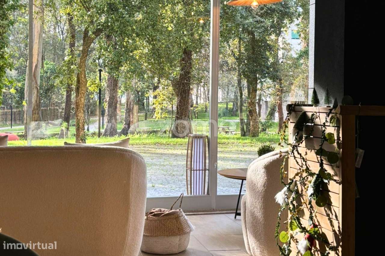 Trespasse Café / Snack-Bar no Parque da Maia - Grande imagem: 4/16