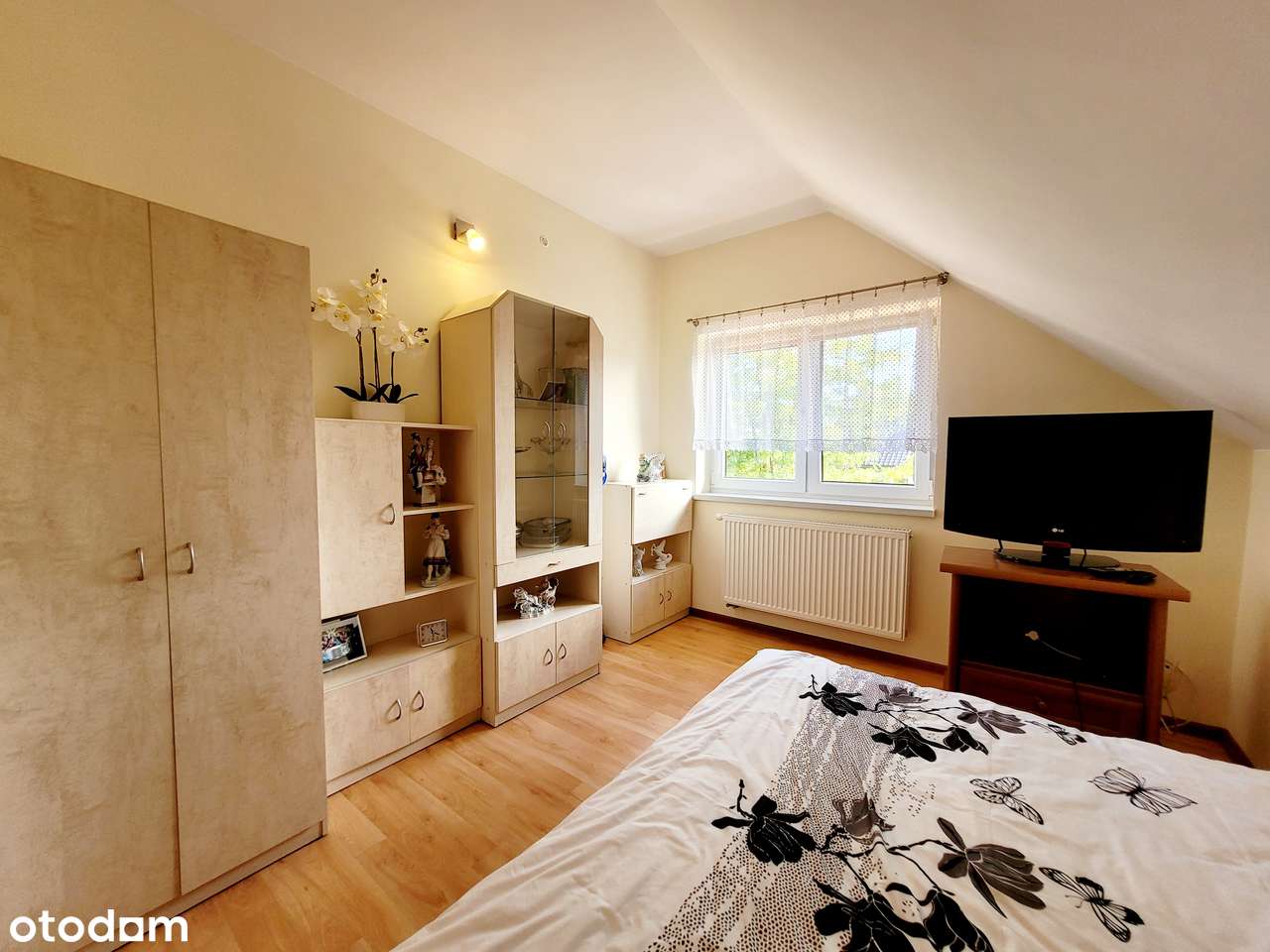 Piękny dom z bajecznym ogrodem!-15