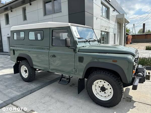 Land Rover Defender 110 2.4 TD4 E - 9