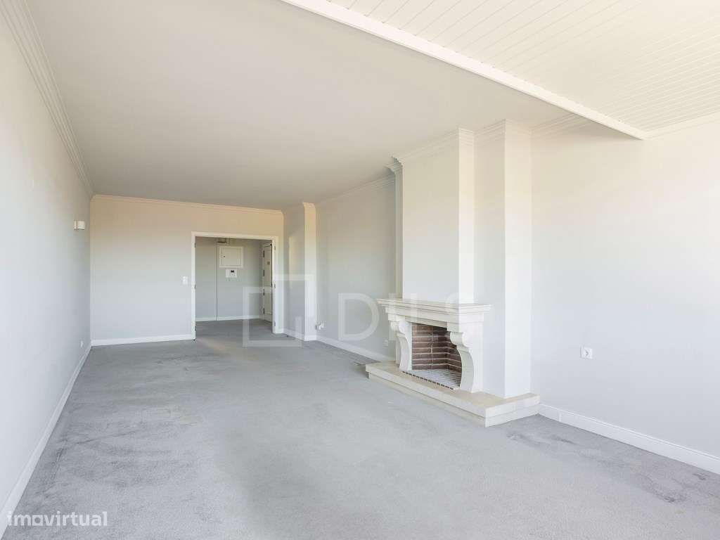 Apartamento T2 com garagem privativa e elevador, em Cascais - Grande imagem: 5/20