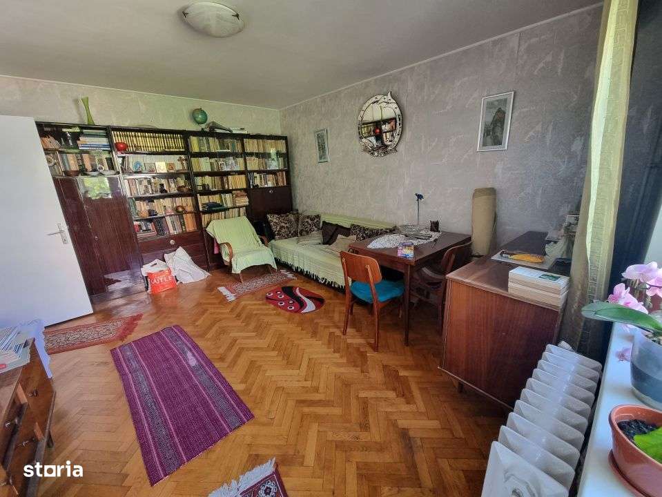 Apartament 2 camere decomandate, etaj 3, Zona Centrala - Imagine principală: 4/9