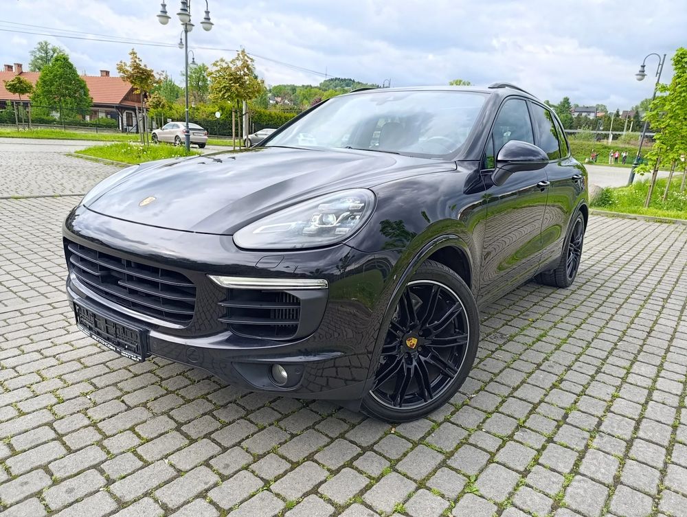 Porsche Cayenne II (2010-2017) S Platinum Edition 2017