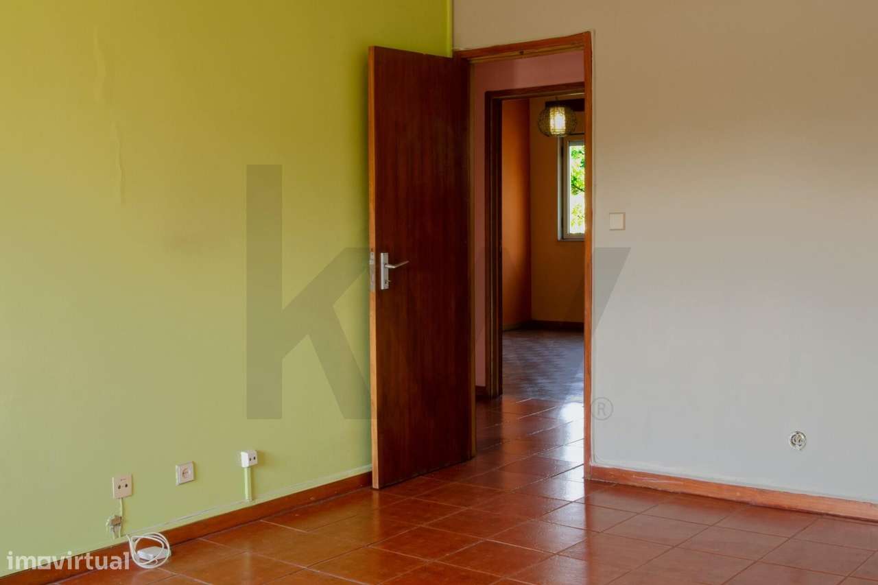 Apartamento T4 com varanda no Bairro da Araucária – Vila Real — UTAD - Grande imagem: 4/13