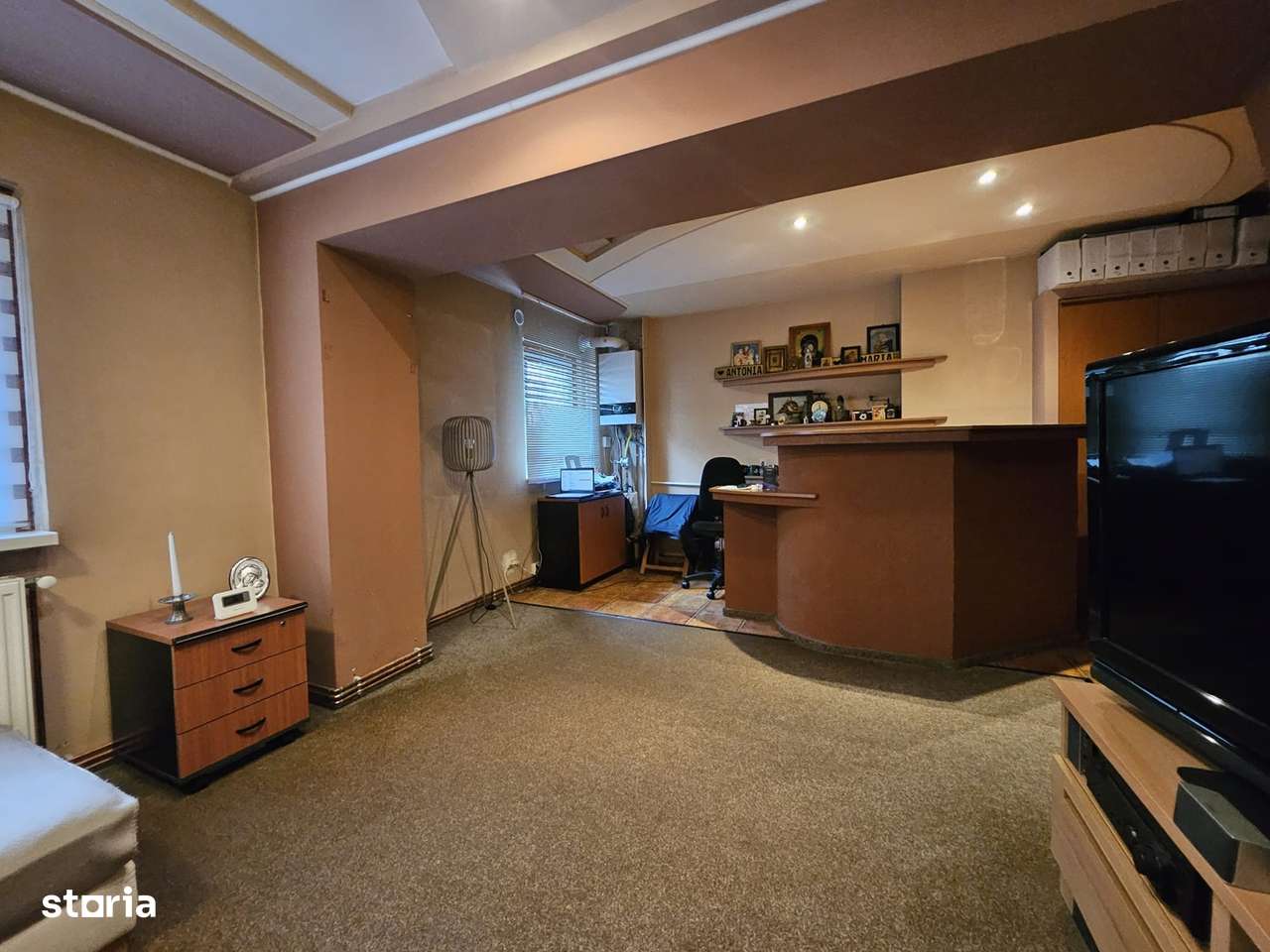 Oferta inchiriere garsoniera in Craiovei, parter, mobilata , 280 euro - Imagine principală: 5/12