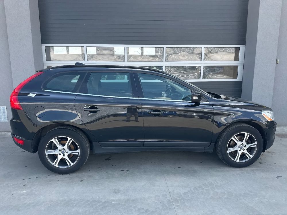 Volvo XC60 I D4 Momentum 2012