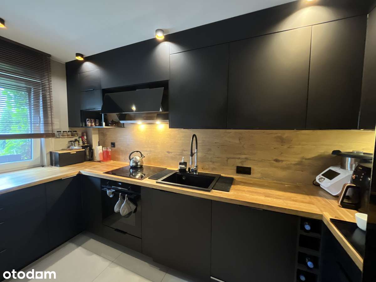 Dom z widokiem, garaż, miejsce parkingowe, zamknięte osiedle-0