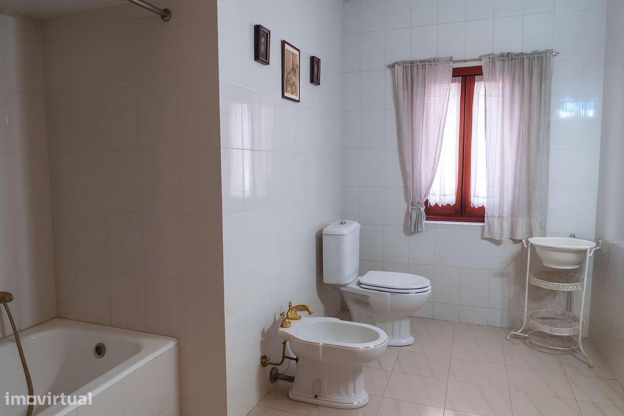 Moradia T6 em Anadia-23