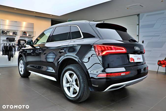 Audi Q5 35 TDI Quattro Sport S tronic - 4