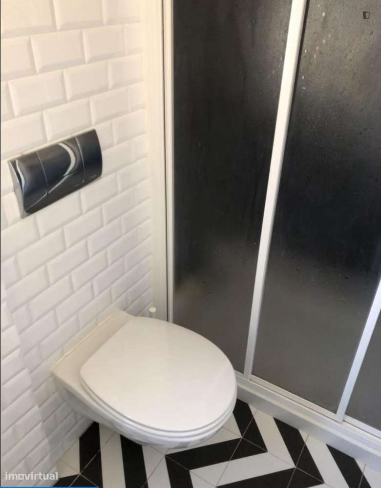 Quarto - localizado em Sete Rios Lisbon - Grande imagem: 5/14