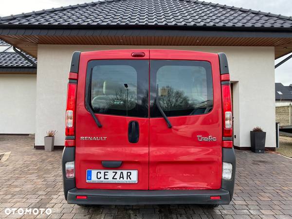 Renault Trafic 2.0 dCi 90 Combi L1H1 - 10