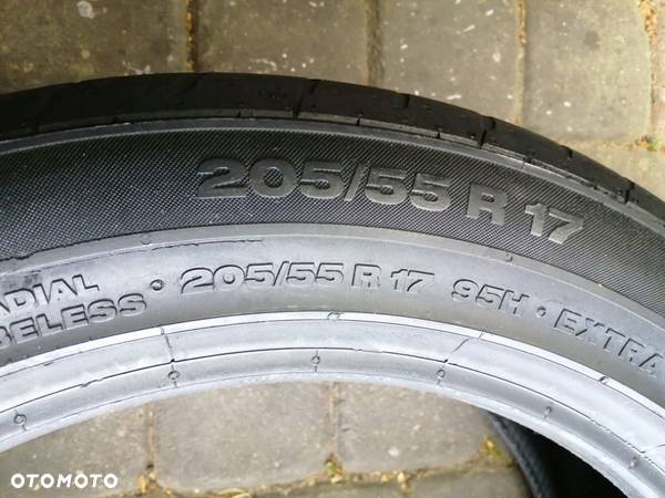 205/55R17 330 CONTINENTAL PREMIUMCONTACT 2. 5mm - 2