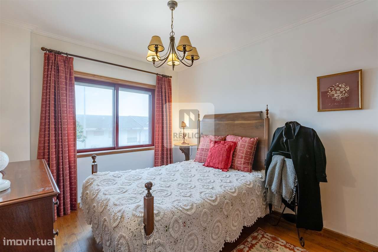 Apartamento T4 Com áreas generosas em Vilar do Paraíso-19
