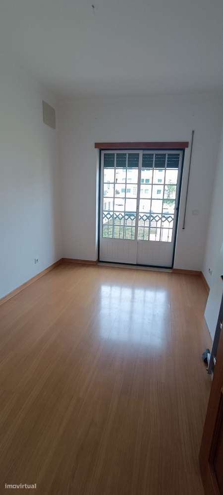 Magnifico apartamento T3 com garagem!-31