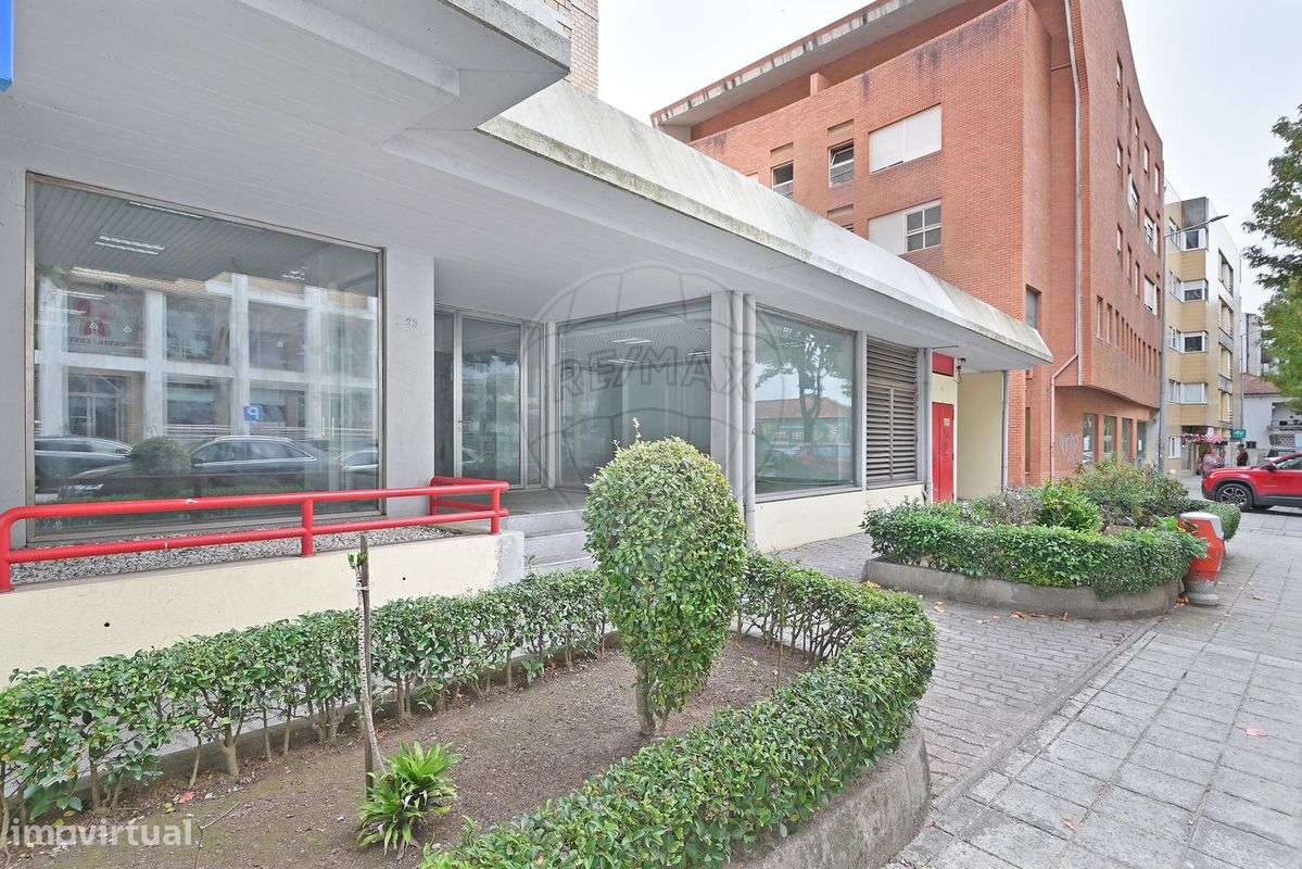 Loja  para arrendamento - Grande imagem: 2/26