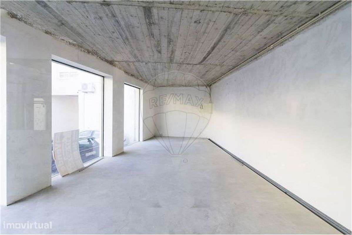 Loja  para arrendamento - Grande imagem: 2/10