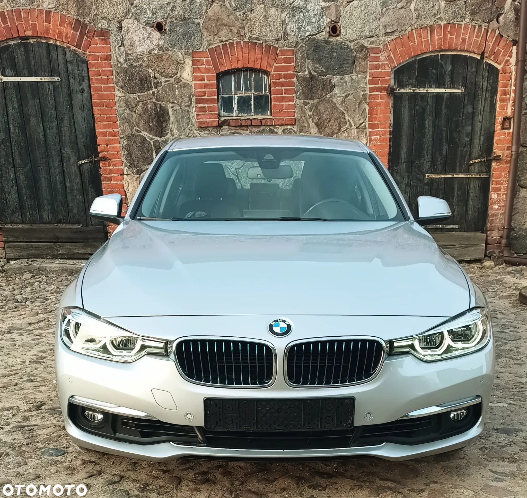 BMW Seria 3 330e iPerformance - 5