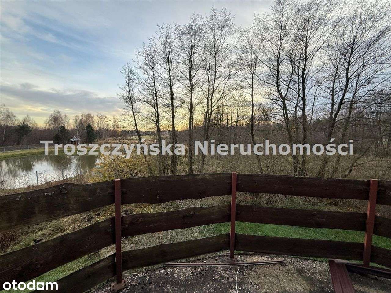 Duży dom Kolonia Poczesna z 2010 roku-15