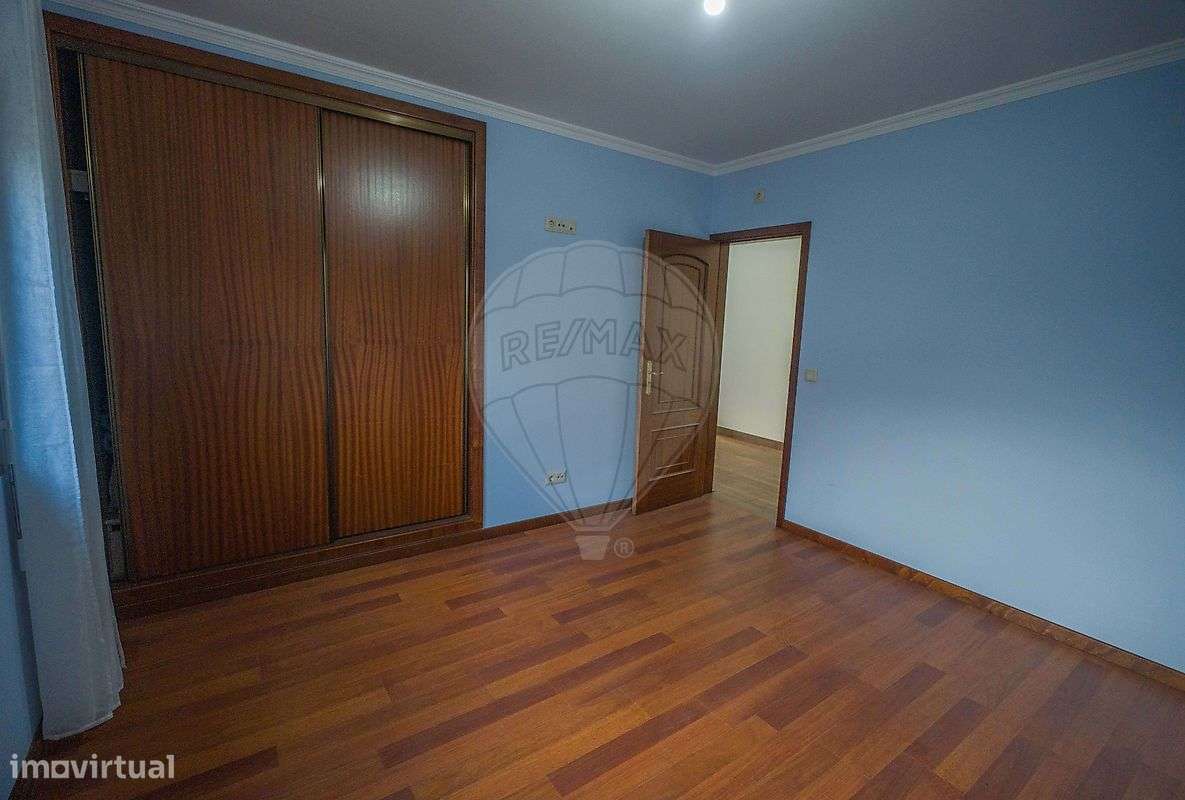 Moradia T4 para venda-14