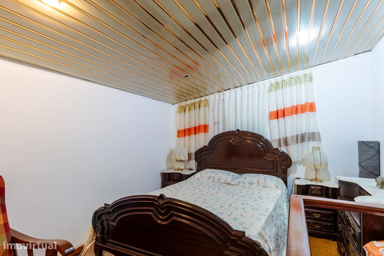 Apartamento T2+1 com Vista Desafogada | Cacém-33