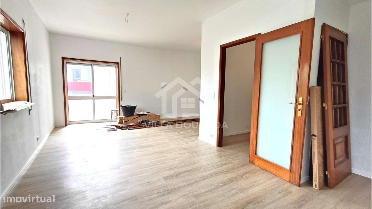 Bom apart. T2  prx estação Rio Tinto - Grande imagem: 3/21