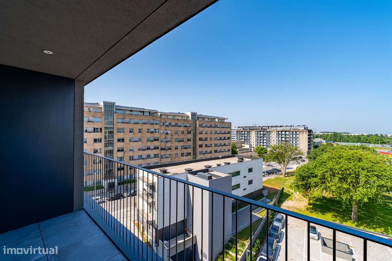 Apartamento T1 com Garagem e Varanda no Parque dos Sobreiros 2 - Aspre - Grande imagem: 5/16