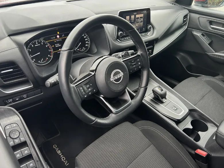 Kamera / Czujniki Tył / Ekran 8” / Martwe Pole / Carplay i Android