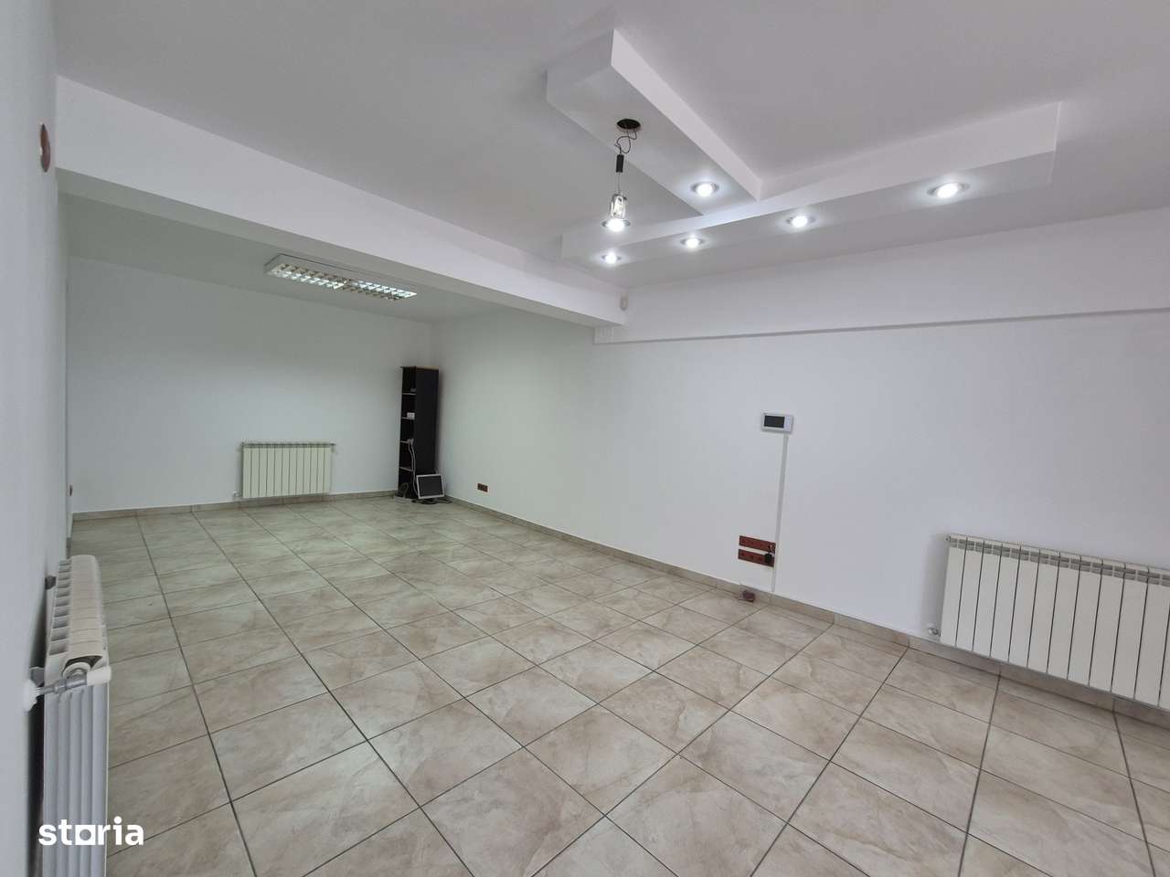 B-dul Gloriei, imobil P+1, pentru birouri, comercial - Imagine principală: 4/20