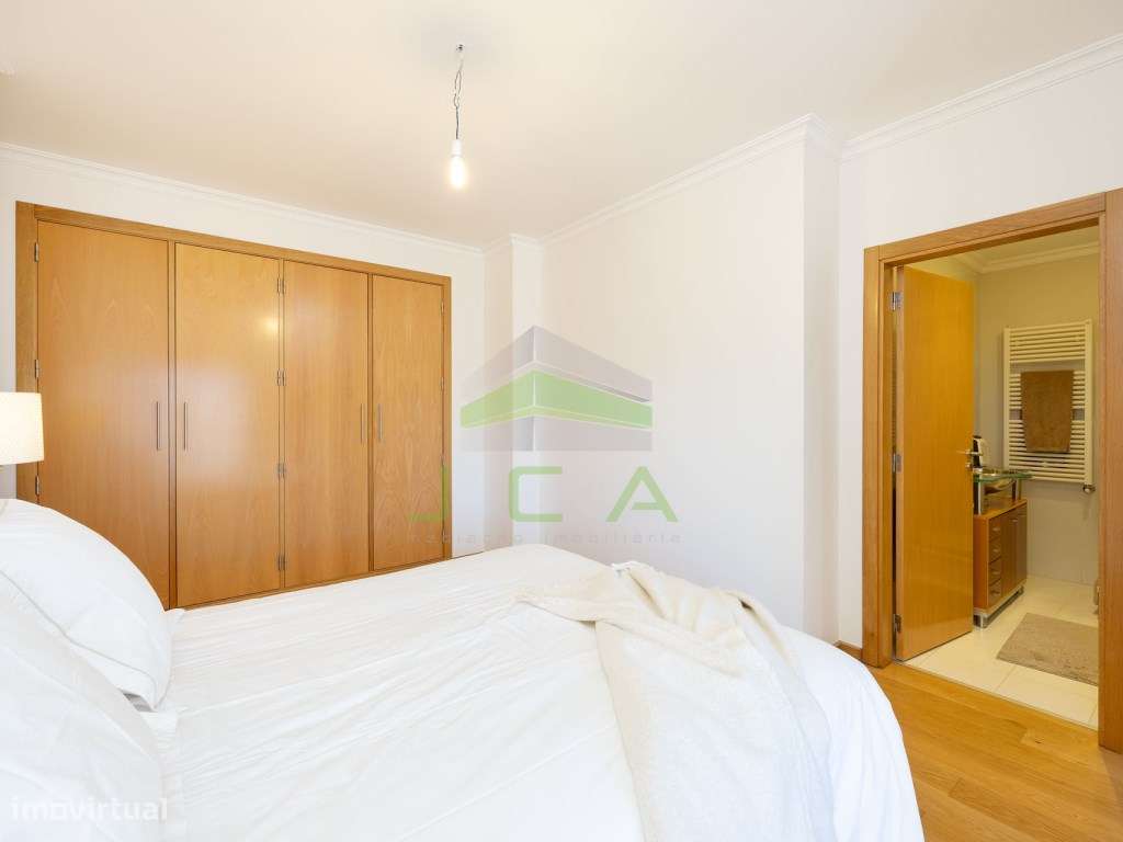 Apartamento T4 no condomínio fechado 'Gardens Prestige'-22