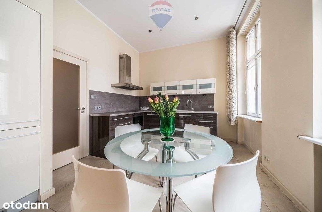 Eleganckie mieszkanie w centrum miasta - Pełny obrazek: 3/15