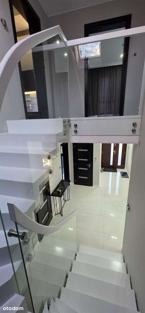 Dom w Świnnej – działka 2159 m², urokliwa okolica-9