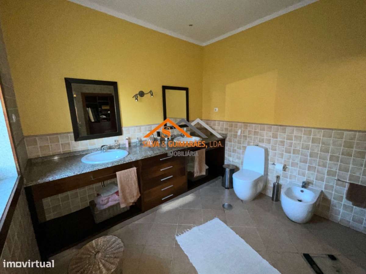 Moradia t4 lousada-21