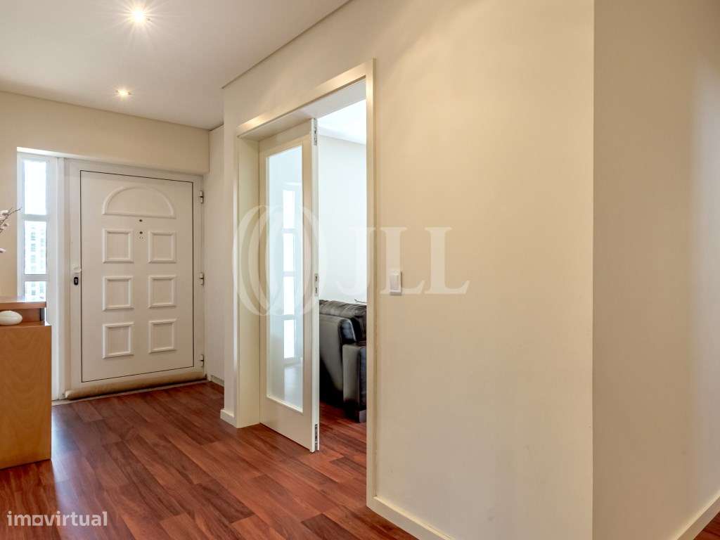 Moradia T4 com jardim e garagem, em Gandra, Porto - Grande imagem: 4/32