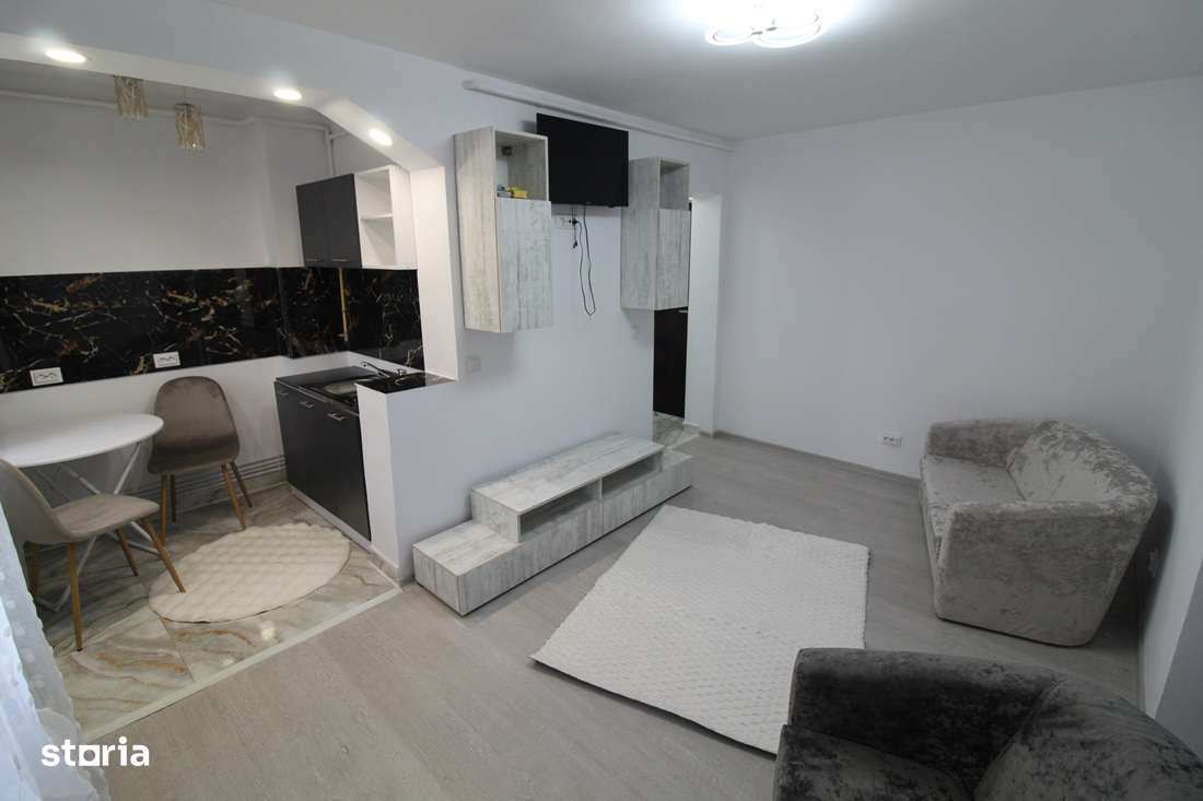 Vând apartament 2 camere în Hunedoara, Dunărea-Str.Căprioarei, parter-3