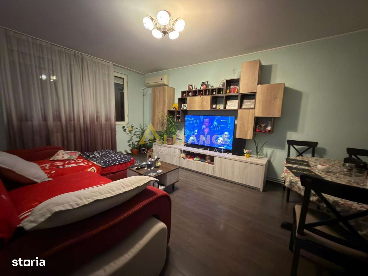 APARTAMENT 3 CAMERE IZVORUL MURESULUI