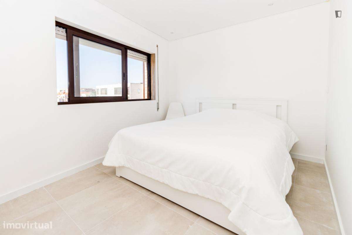Quarto - localizado em Póvoa de Varzim Porto - Grande imagem: 4/7