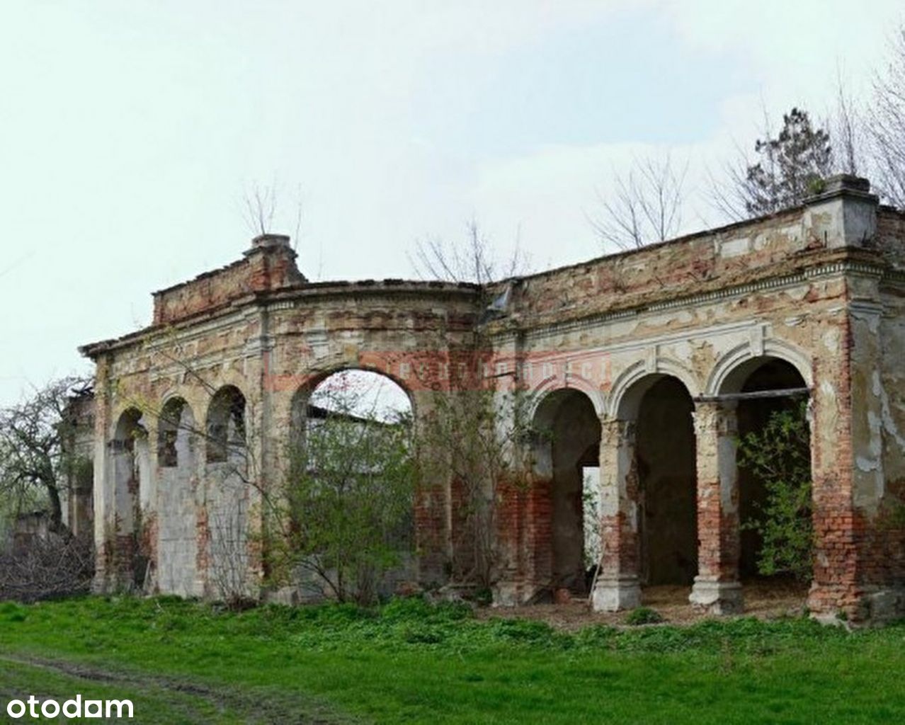 Obiekt na sprzedaż, 1500m², Lenarcice