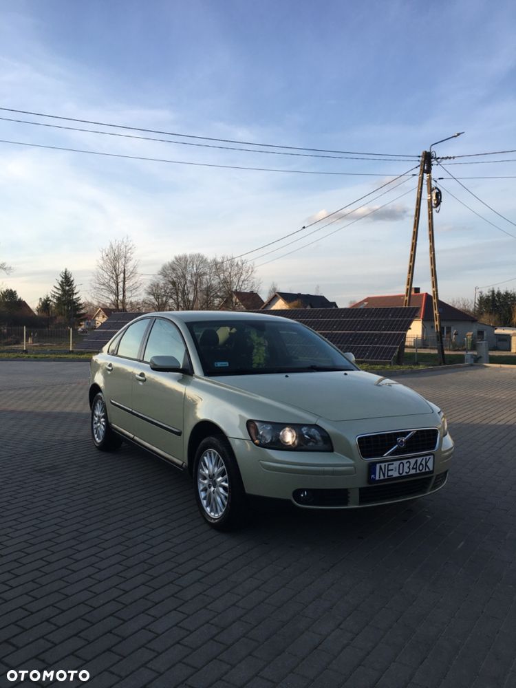 Volvo S40