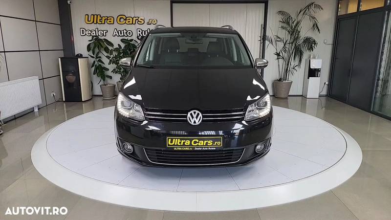 Volkswagen Touran 2.0 TDI DPF DSG Highline - 1