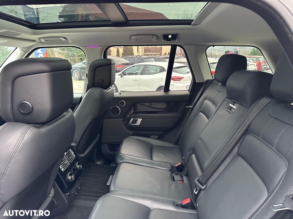 land-rover range-rover   3 0 i6 d300 mhev autobiography