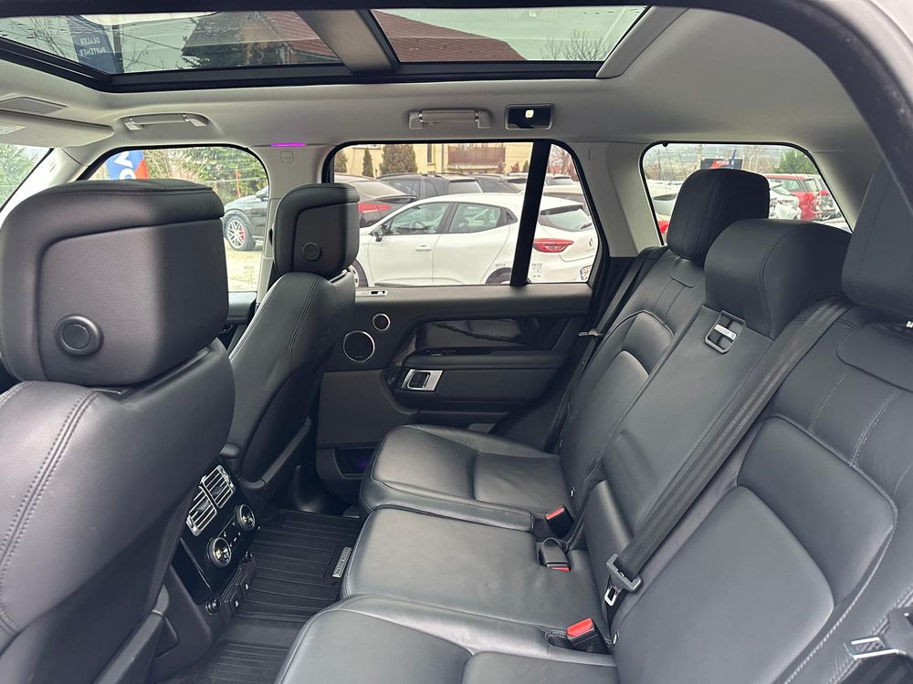 land-rover range-rover   3 0 i6 d300 mhev autobiography