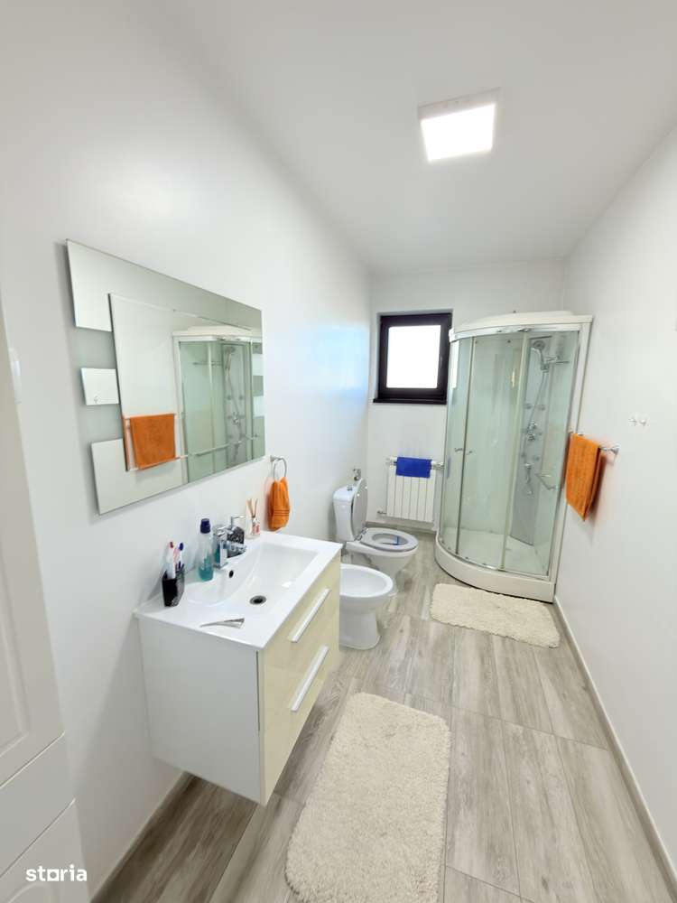 Casa caramida zona Bucovina-17