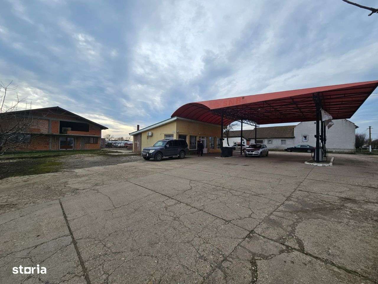 Gotlob – STATIE PECO – HALA UTILAJE - TEREN 4344 - Imagine principală: 2/13